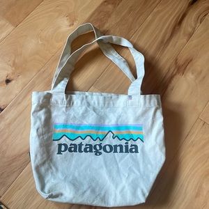 Kids, Patagonia tote bag